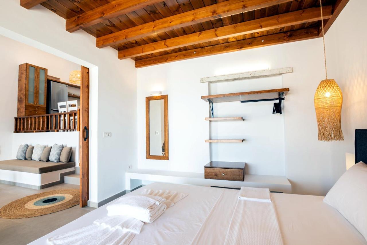 Cato Agro 4, Seafront Villa With Private Pool Afiartis Exterior photo